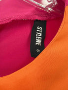 Pre-Owned StyleWe Orange Size Small Short Long Sleeve Dress | True Fashionistas.