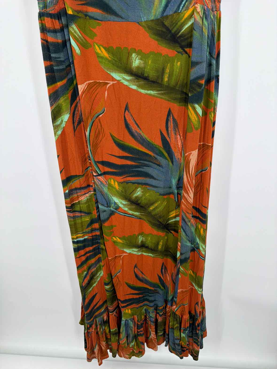 Pre-Owned Soft Surroundings Tan Size Small Long Sleeveless Dress | True Fashionistas.