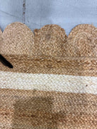 Natural Jute Scalloped Edge Contemporary Rug | True Fashionistas.
