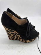 Pre-Owned Prada Black Size 8.5 Wedge Heels | True Fashionistas.