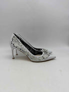 Pre-Owned Christian Dior White Size 38 Pump Heels | True Fashionistas.