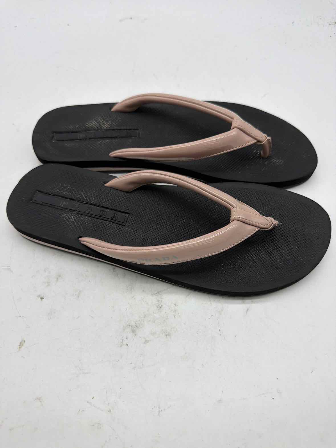 Pre-Owned Prada Black Size 8 Thong Sandals | True Fashionistas.