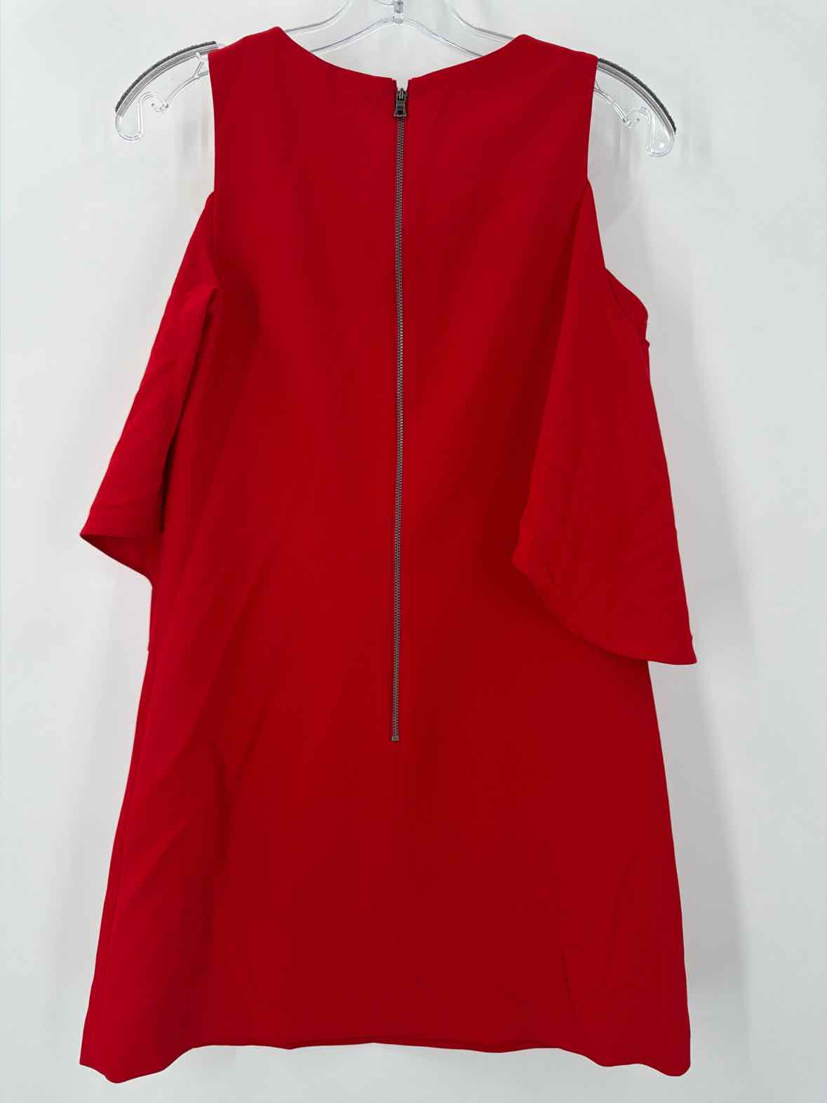 Pre-Owned Alice + Olivia Red Size 0 Short Long Sleeve Dress | True Fashionistas.