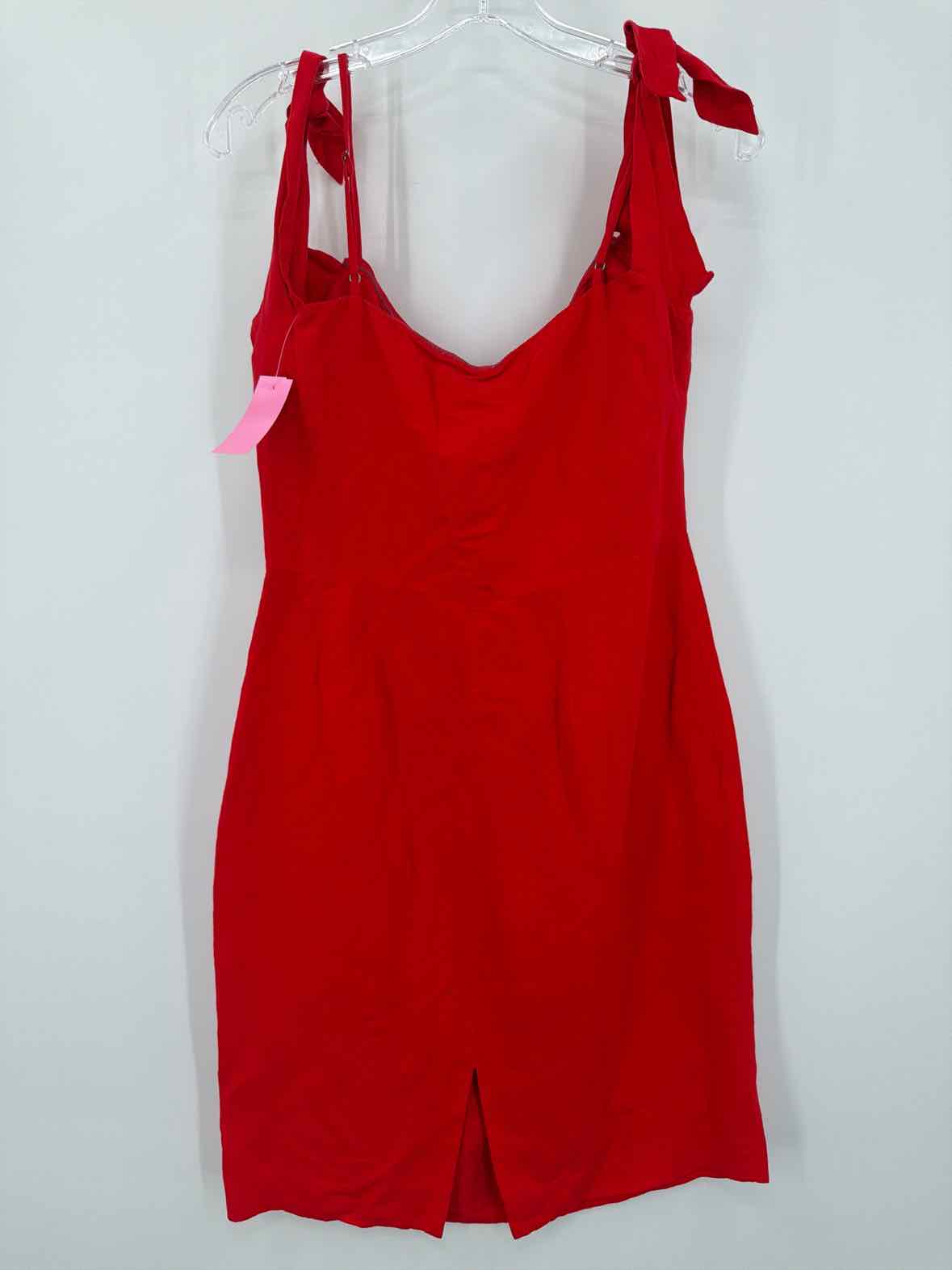 Pre-Owned Abercrombie & Fitch Red Size 10 Short Sleeveless Dress | True Fashionistas.
