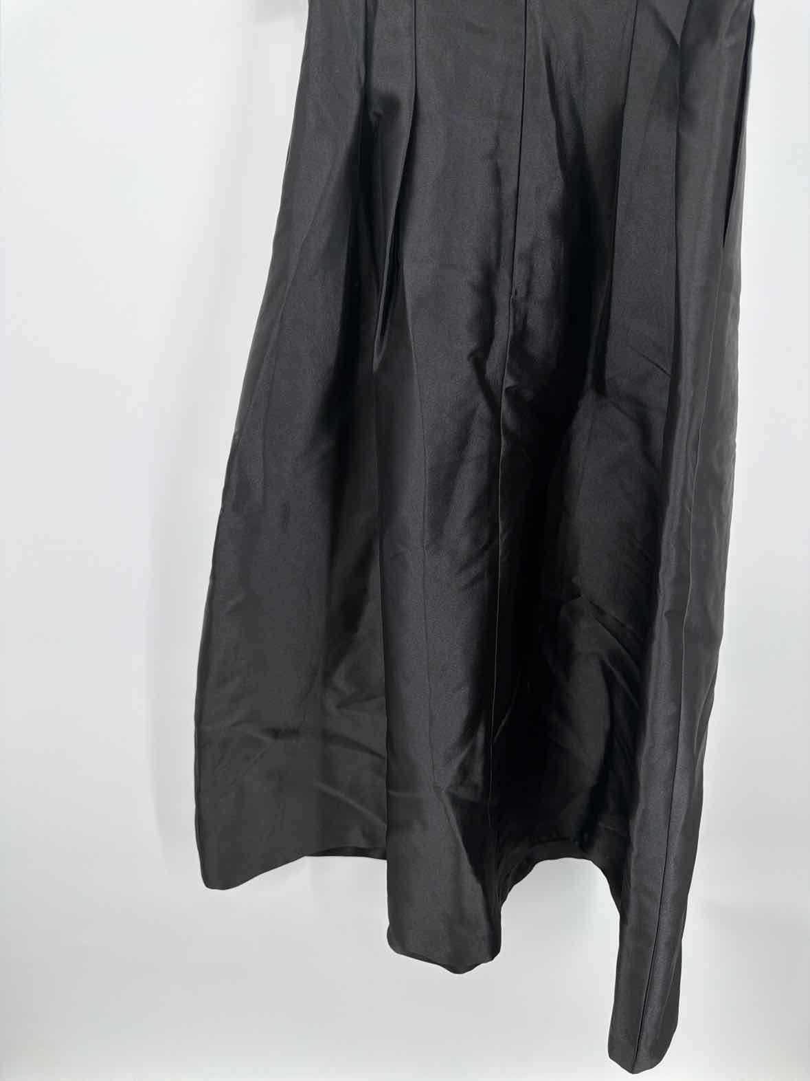 Pre-Owned Chats Black Size Small Midi Evening Gown | True Fashionistas.