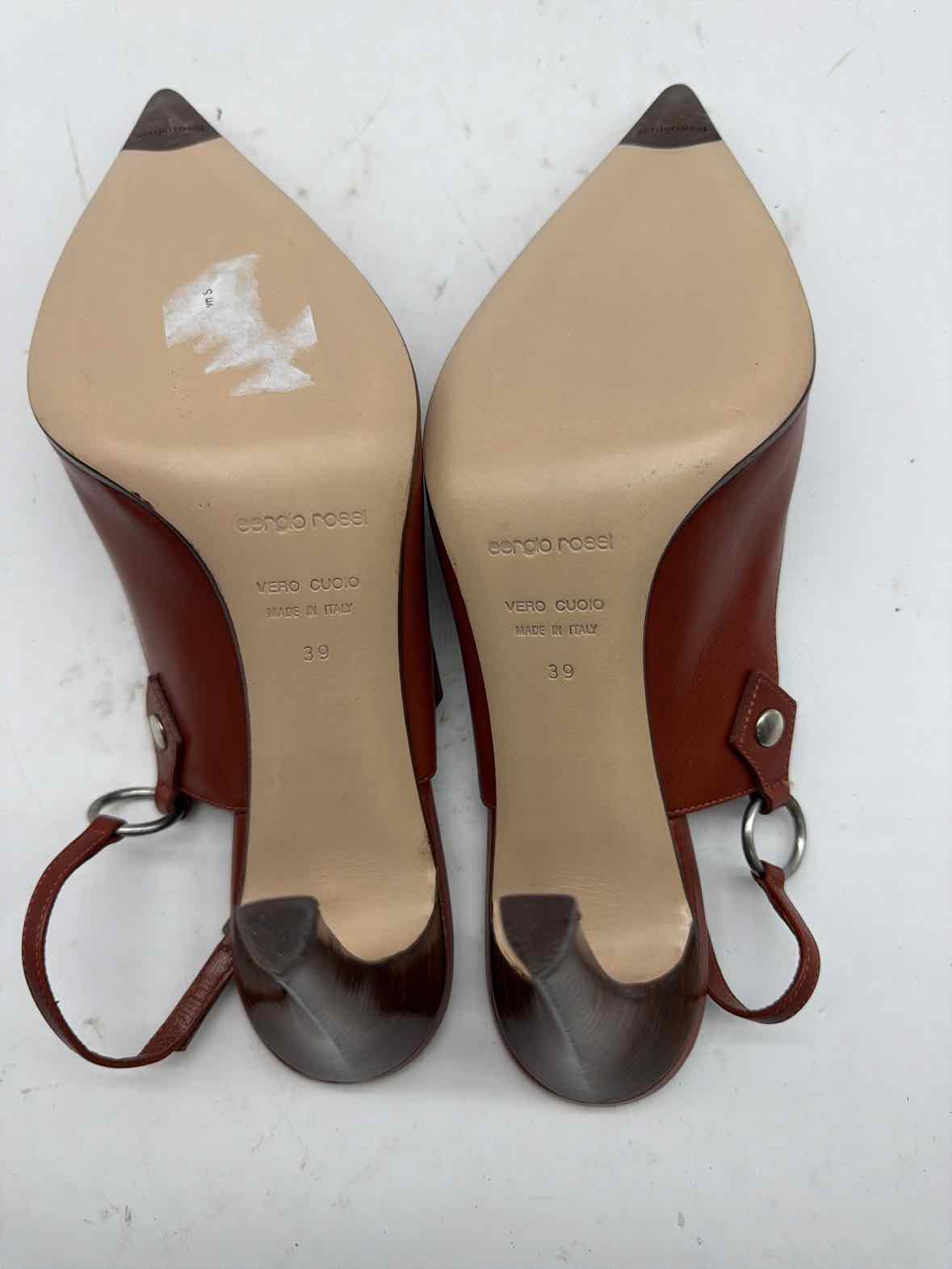 Pre-Owned Sergio Rossi Tan Size 9 Slingback Heels | True Fashionistas.