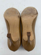Pre-Owned Manolo Blahnik Tan Size 35 Peep Toe Heels | True Fashionistas.