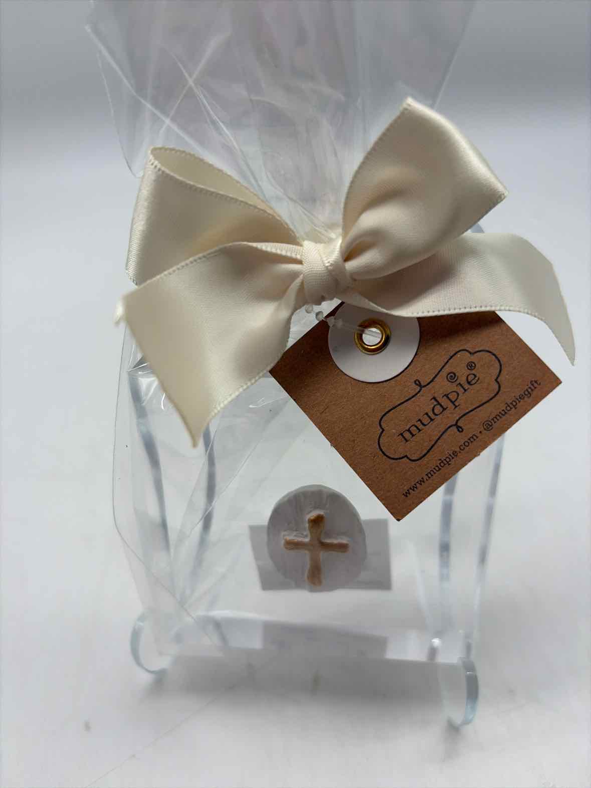 Clear Cross Acrylic Sitter | True Fashionistas.