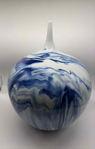 Blue & White Porcelain Goose Neck Vase | True Fashionistas.