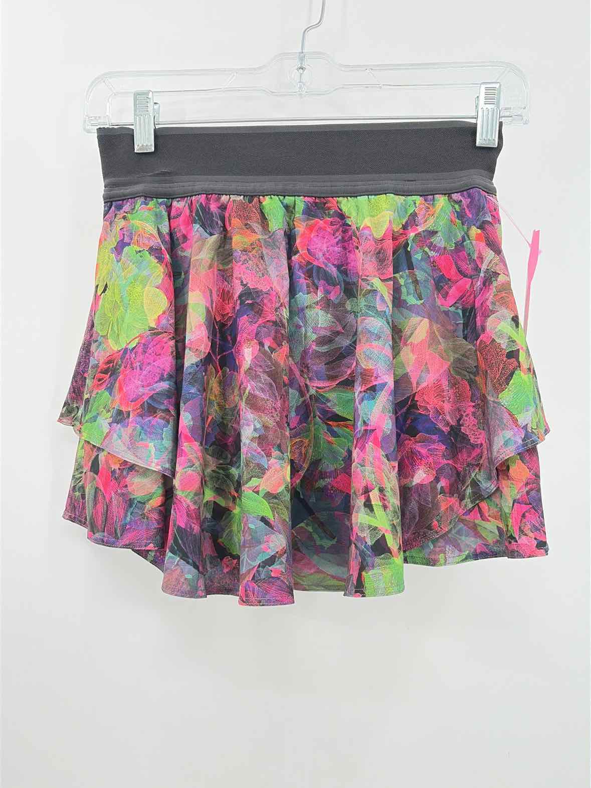 Lululemon Pink Size 4 Floral Skort Athletic Skirt | True Fashionistas.