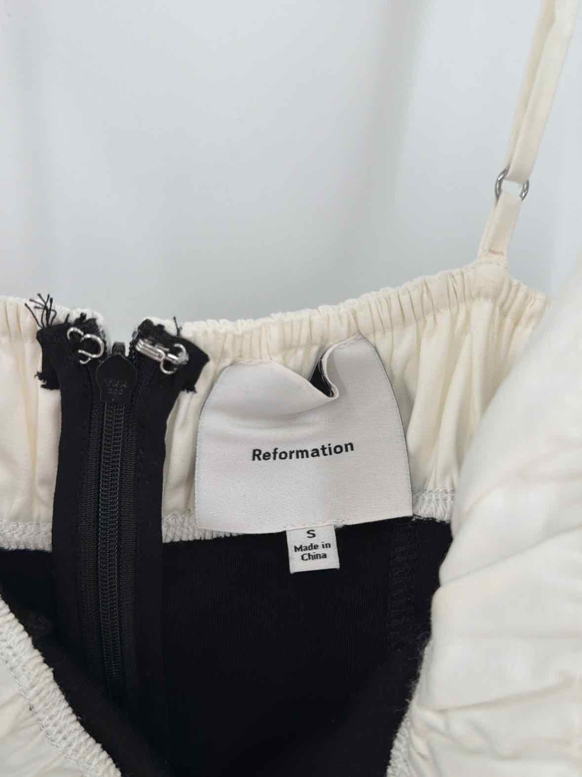 Pre-Owned Reformation Black Size Small Short Sleeveless Dress | True Fashionistas.