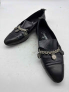 Pre-Owned Chanel Black Size 6.5 Slip On Flats | True Fashionistas.
