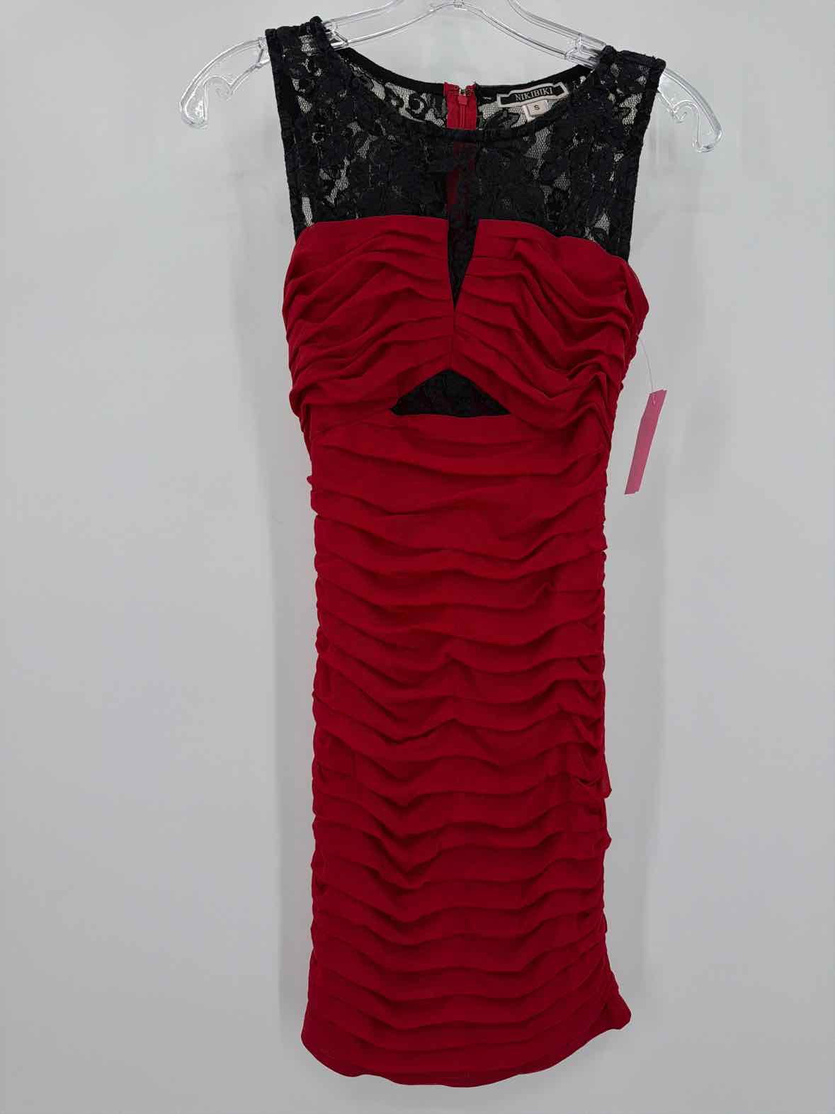 Pre-Owned Nikibiki Red Size Small Cocktail Short Sleeveless Dress | True Fashionistas.