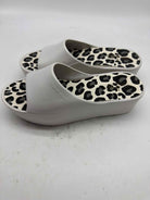 Pre-Owned Lemon Jelly White Size 10 Mule Sandals | True Fashionistas.