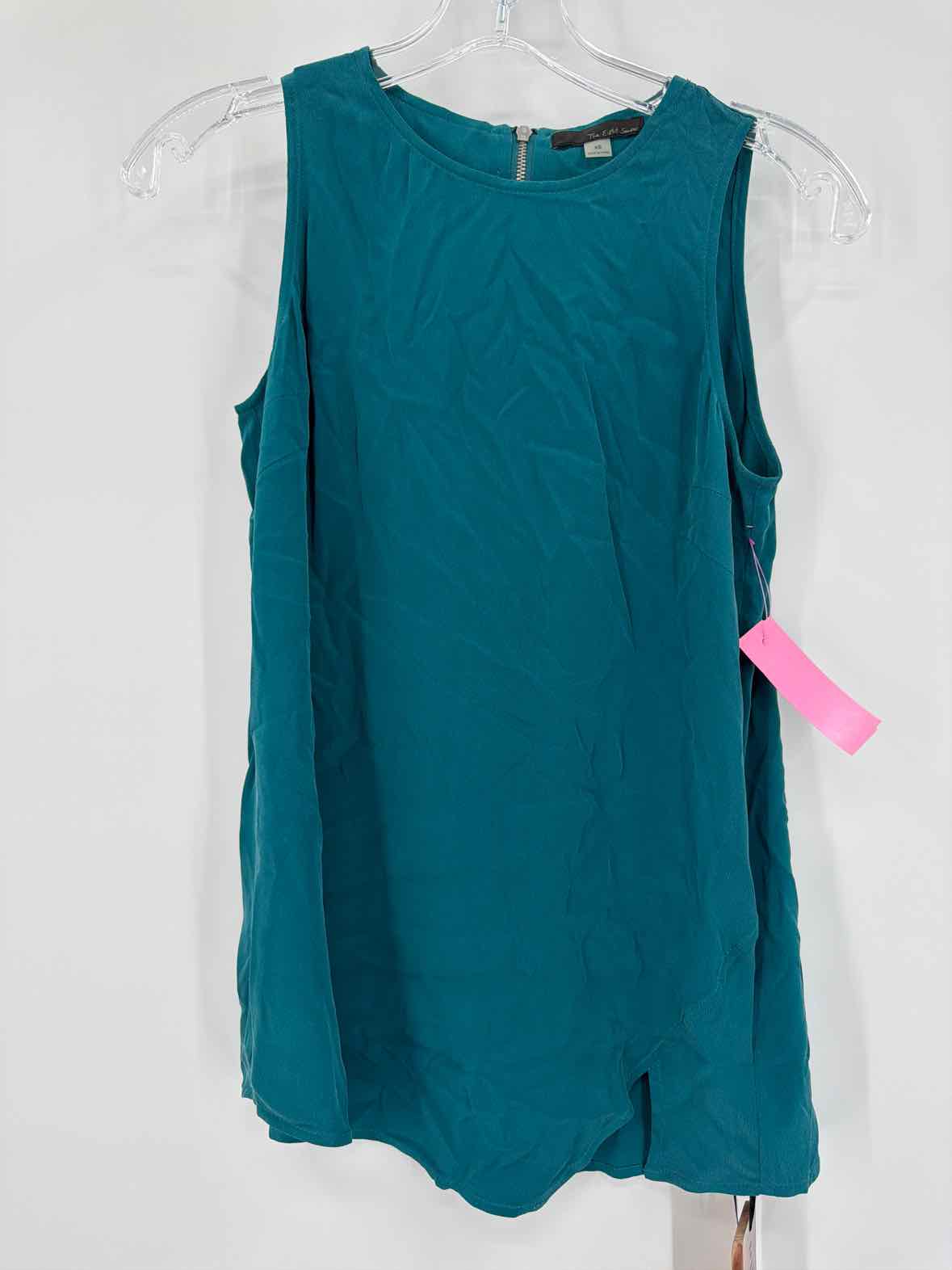Pre-Owned The Eight Senses Blue Size XS Tank Top | True Fashionistas.