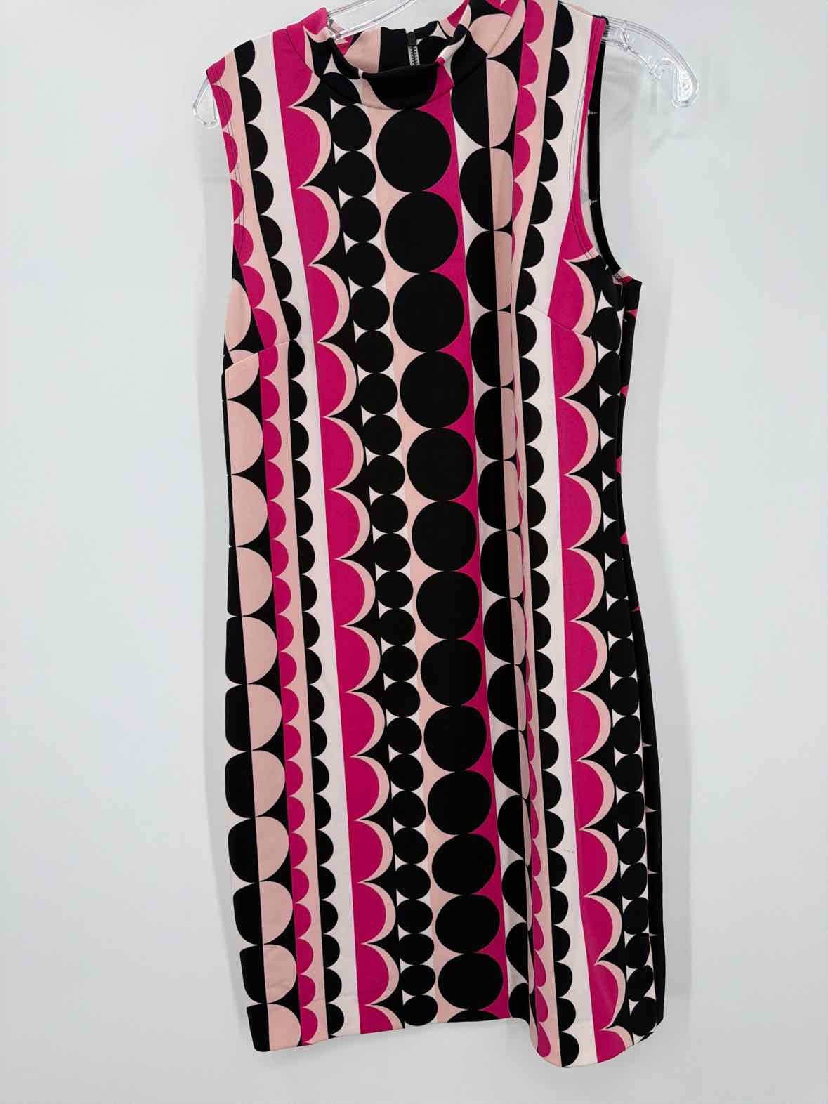 Pre-Owned Vince Camuto Pink Size Medium Short Sleeveless Dress | True Fashionistas.