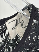 Pre-Owned Milly Black Size 4 Lace Short Long Sleeve Dress | True Fashionistas.