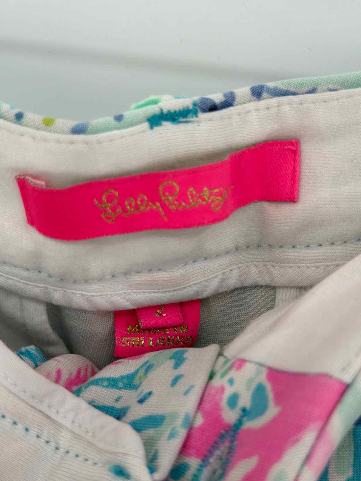 Pre-Owned Lilly Pulitzer Blue Size 2 Printed Shorts | True Fashionistas.