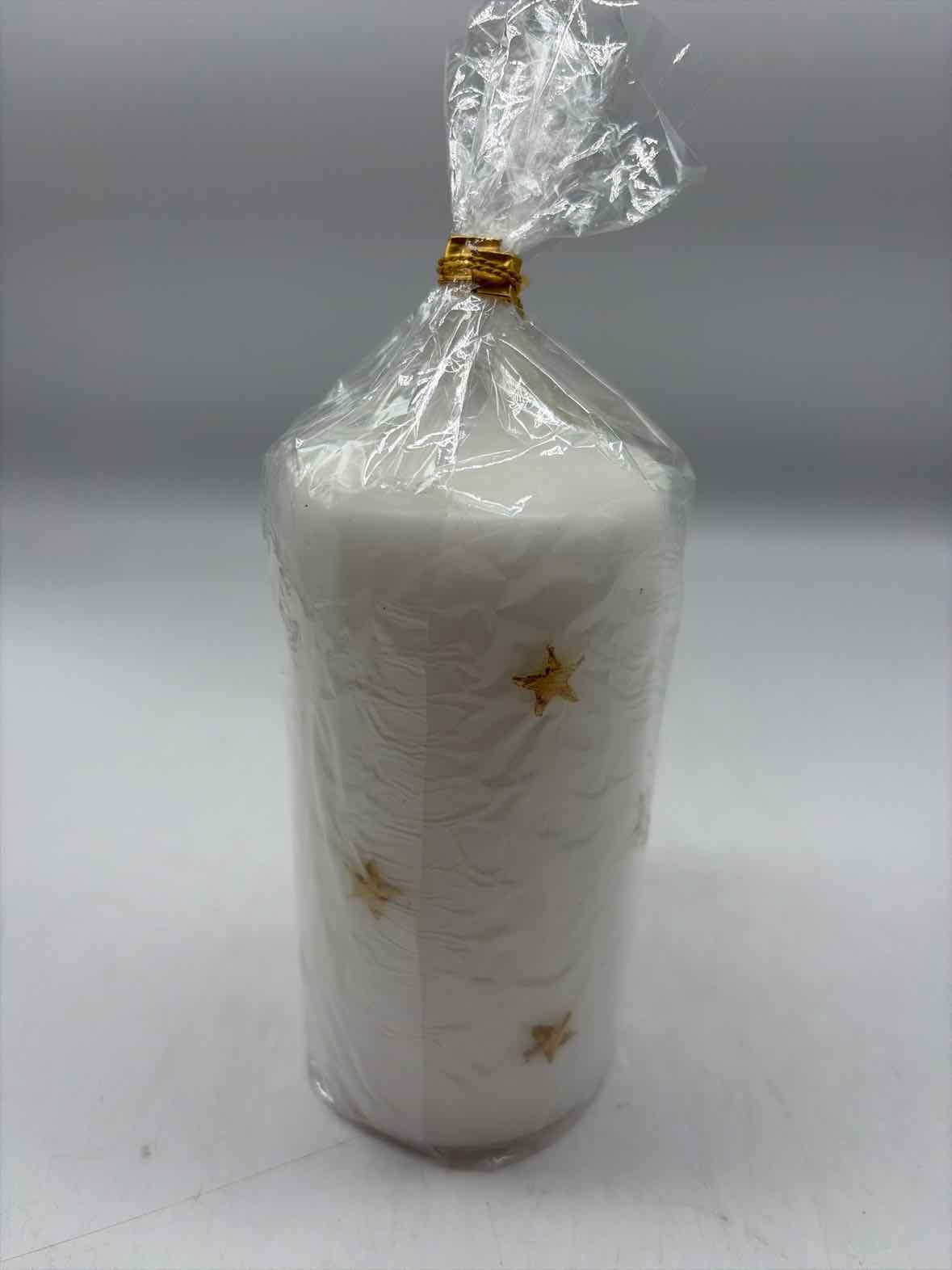 White Wax Candle W/Gold Stars | True Fashionistas.