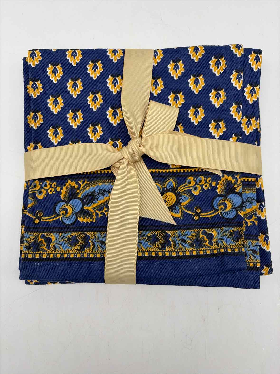 Set Of 2 William Sonoma Blue & Yellow Kitchen Towels | True Fashionistas.