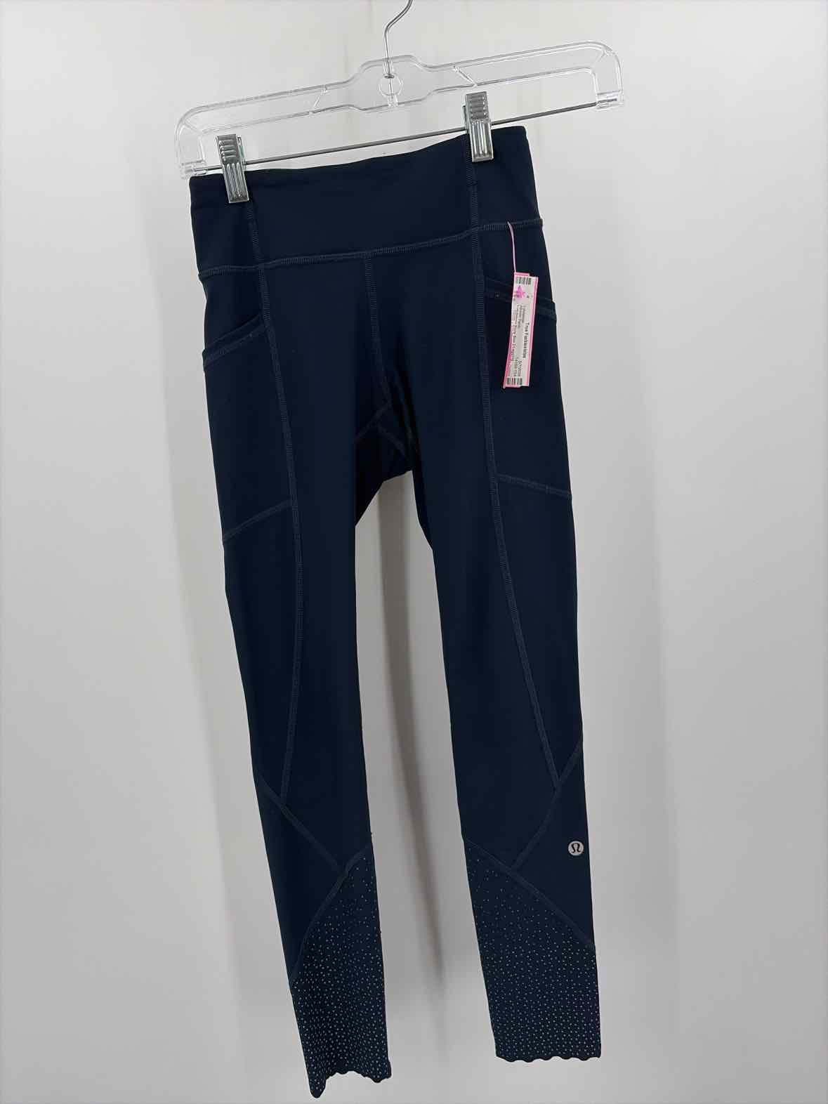Lululemon Navy Size 2 Legging Athletic Pants | True Fashionistas.
