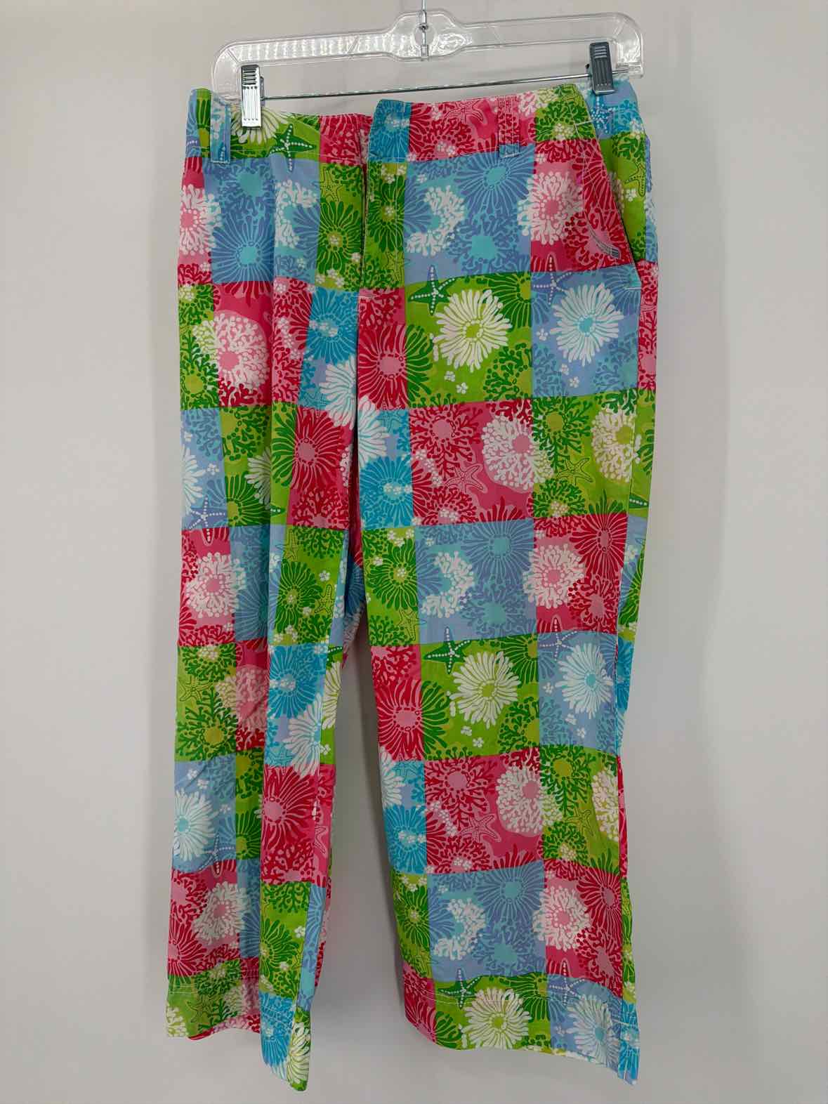 Pre-Owned Lilly Pulitzer Blue Size 6 Vintage Printed Pants | True Fashionistas.