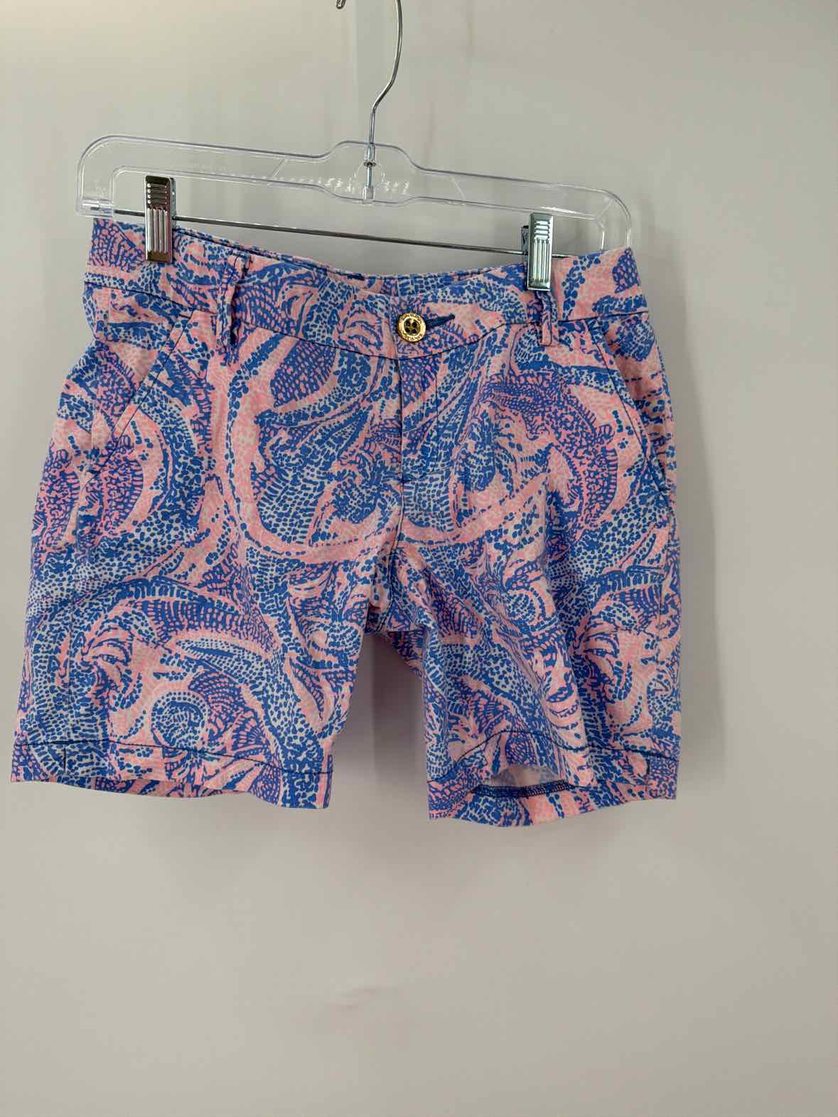 Pre-Owned Lilly Pulitzer Blue Size 0 Printed Shorts | True Fashionistas.