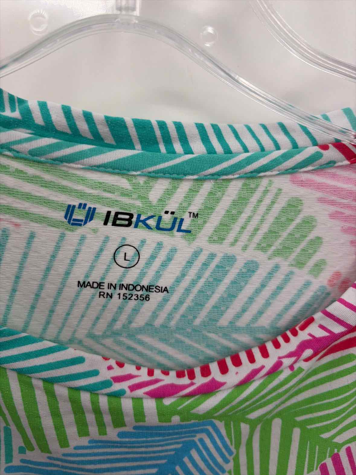 Ibkul Blue Size Large Athletic Long Sleeve | True Fashionistas.