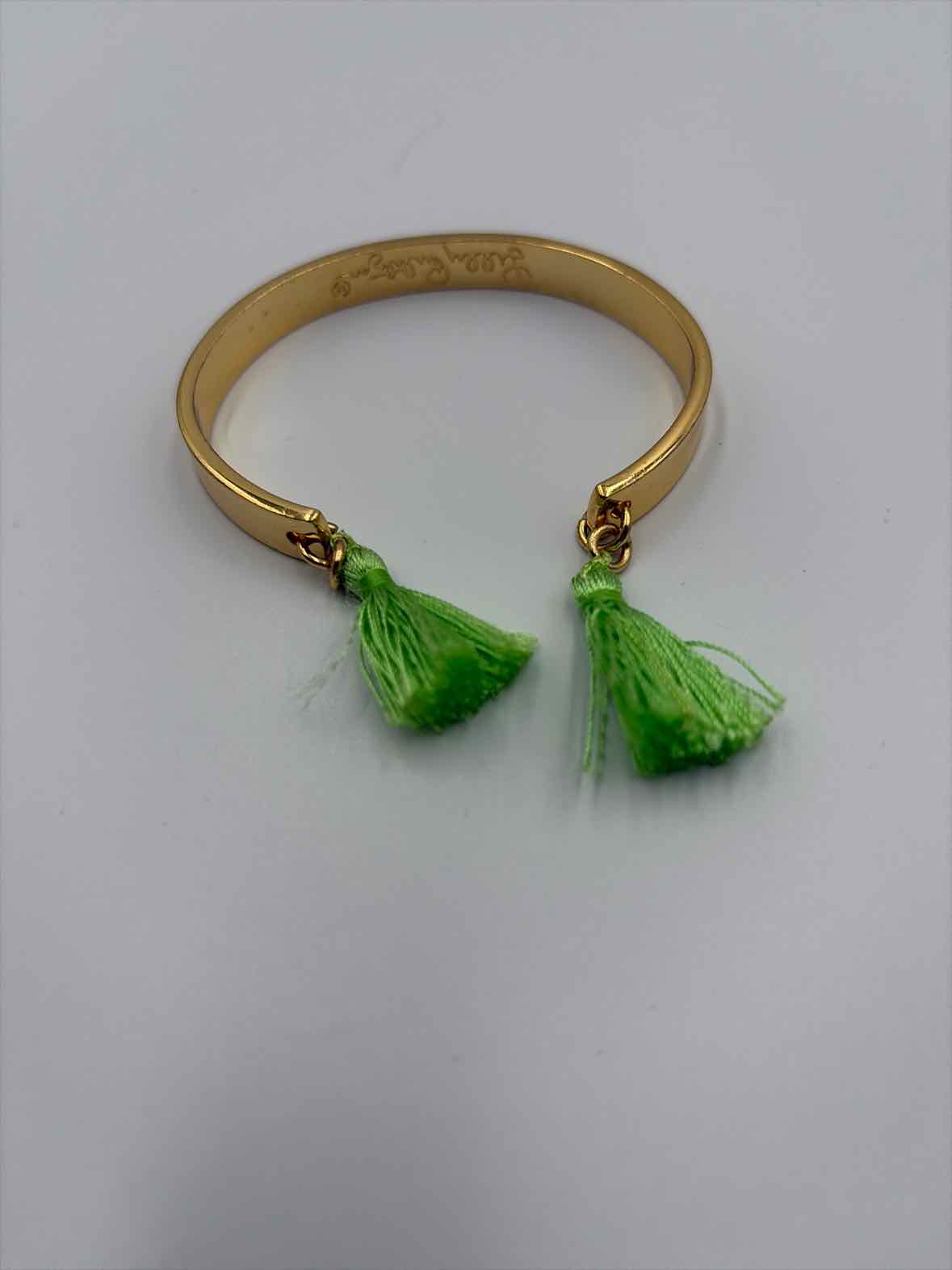 Lilly Pulitzer Gold Bangle Bracelet | True Fashionistas.
