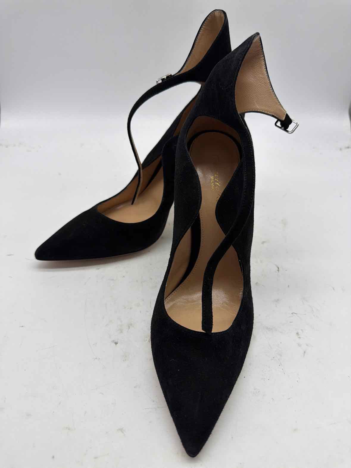 Pre-Owned Gianvito Rossi Black Size 9.5 Strappy Heels | True Fashionistas.