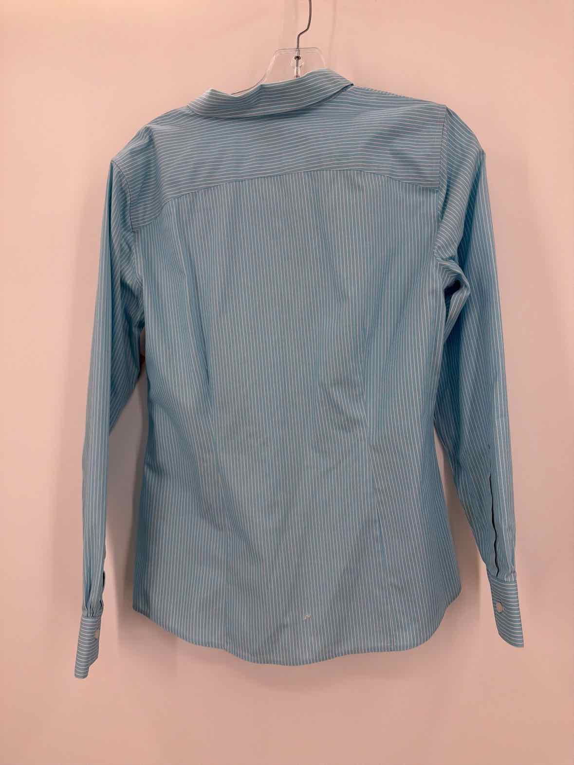 Pre-Owned Brooks Brothers Blue Size 10 Stripe Button Down | True Fashionistas.
