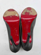 Pre-Owned Christian Louboutin Grey Size 40 Pump Heels | True Fashionistas.