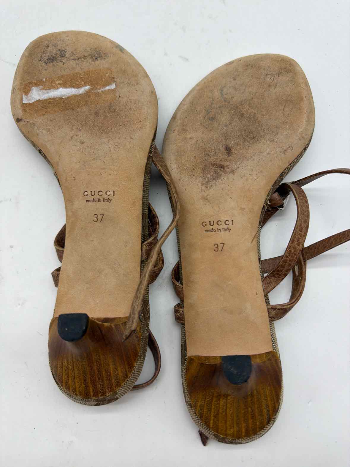 Pre-Owned Gucci Tan Size 37 Strappy Heels | True Fashionistas.