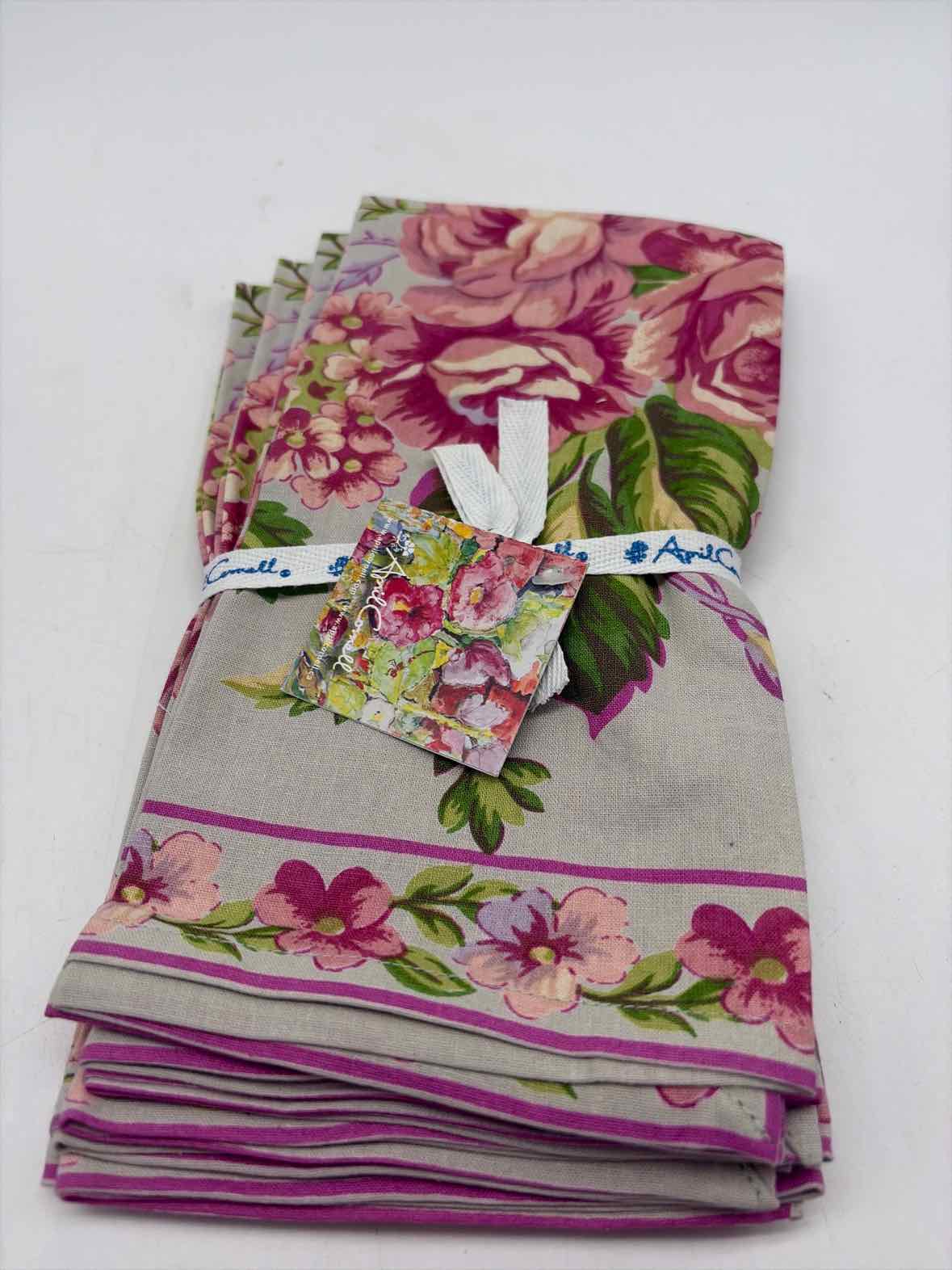 Set Of 4 April Cornell Floral Napkins | True Fashionistas.