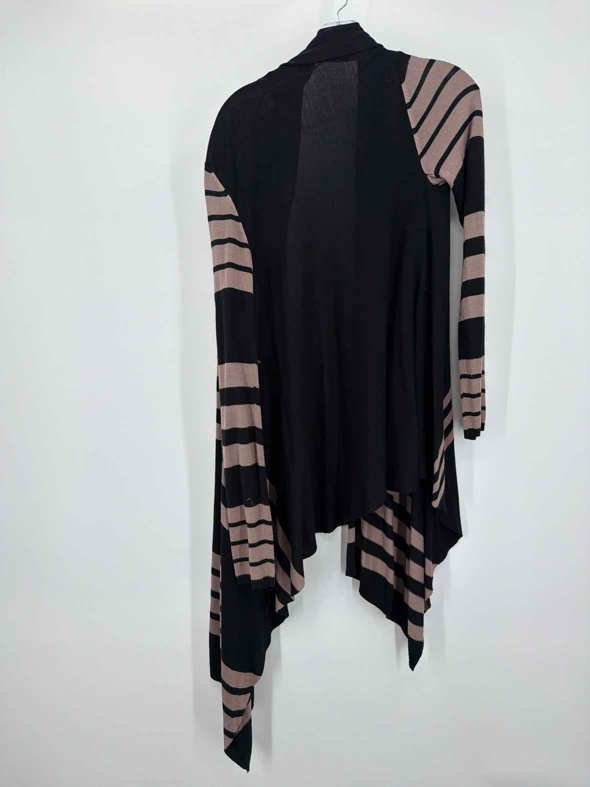 Pre-Owned So Cool Black Size M/L Cardigan Sweater | True Fashionistas.