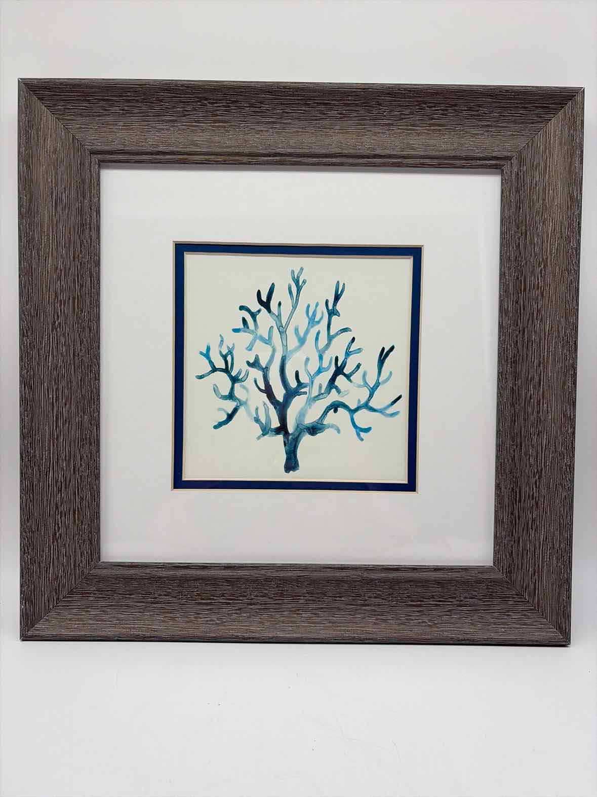 Blue Sea Fan | True Fashionistas.