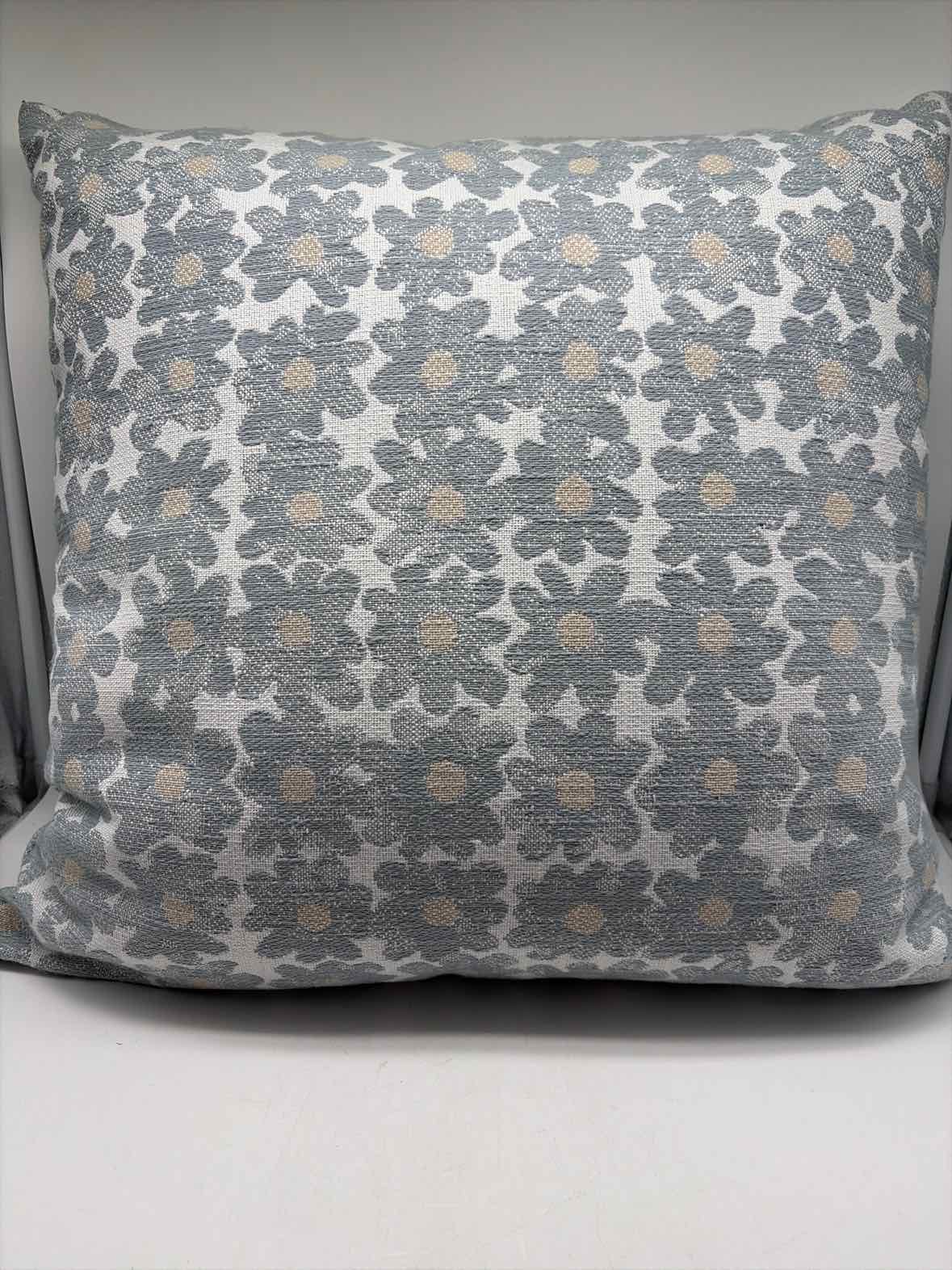 Kevin O'Brien Studio Daisy Blue Pillow | True Fashionistas.