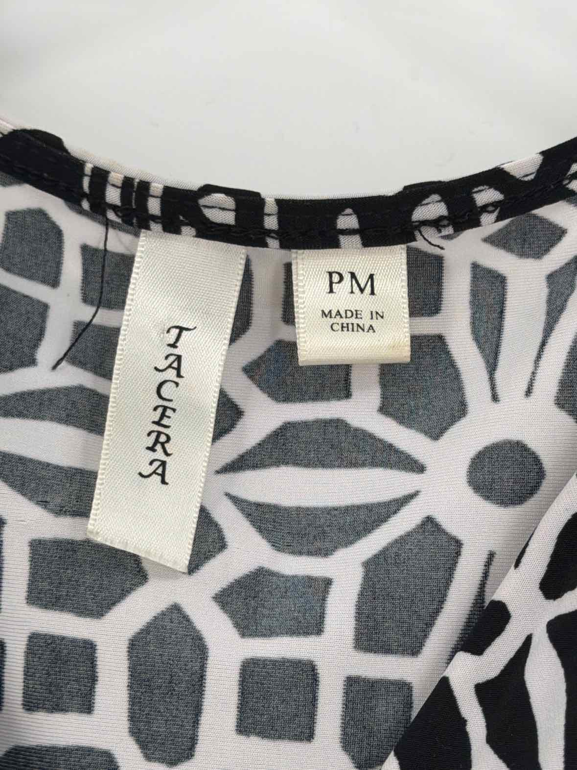 Pre-Owned Tacera Black Size Medium Tank Top | True Fashionistas.