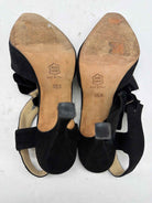 Pre-Owned Manolo Blahnik Black Size 35.5 Ankle Strap Heels | True Fashionistas.
