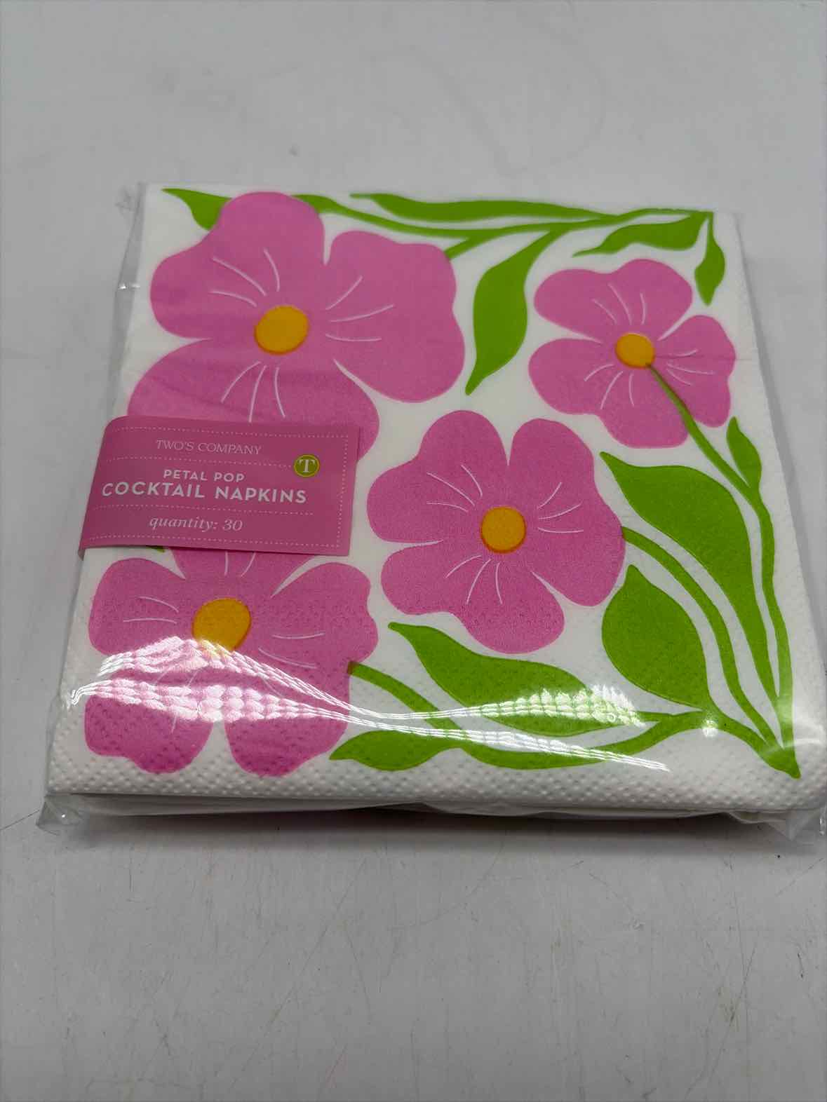 Pink Flower Cocktail Napkins | True Fashionistas.