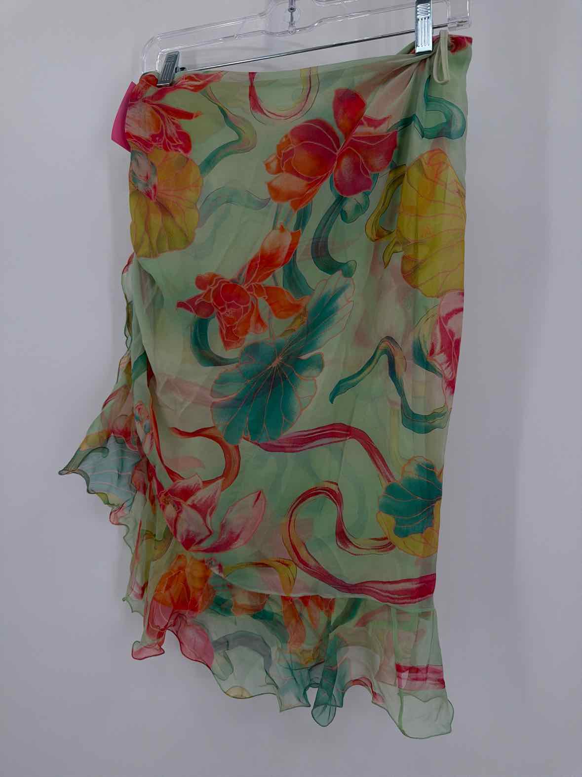 Pre-Owned Emanuel Ungaro Green Size 38 Pencil Skirt | True Fashionistas.