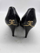 Pre-Owned Chanel Black Size 39 Patent Leather Pump Heels | True Fashionistas.