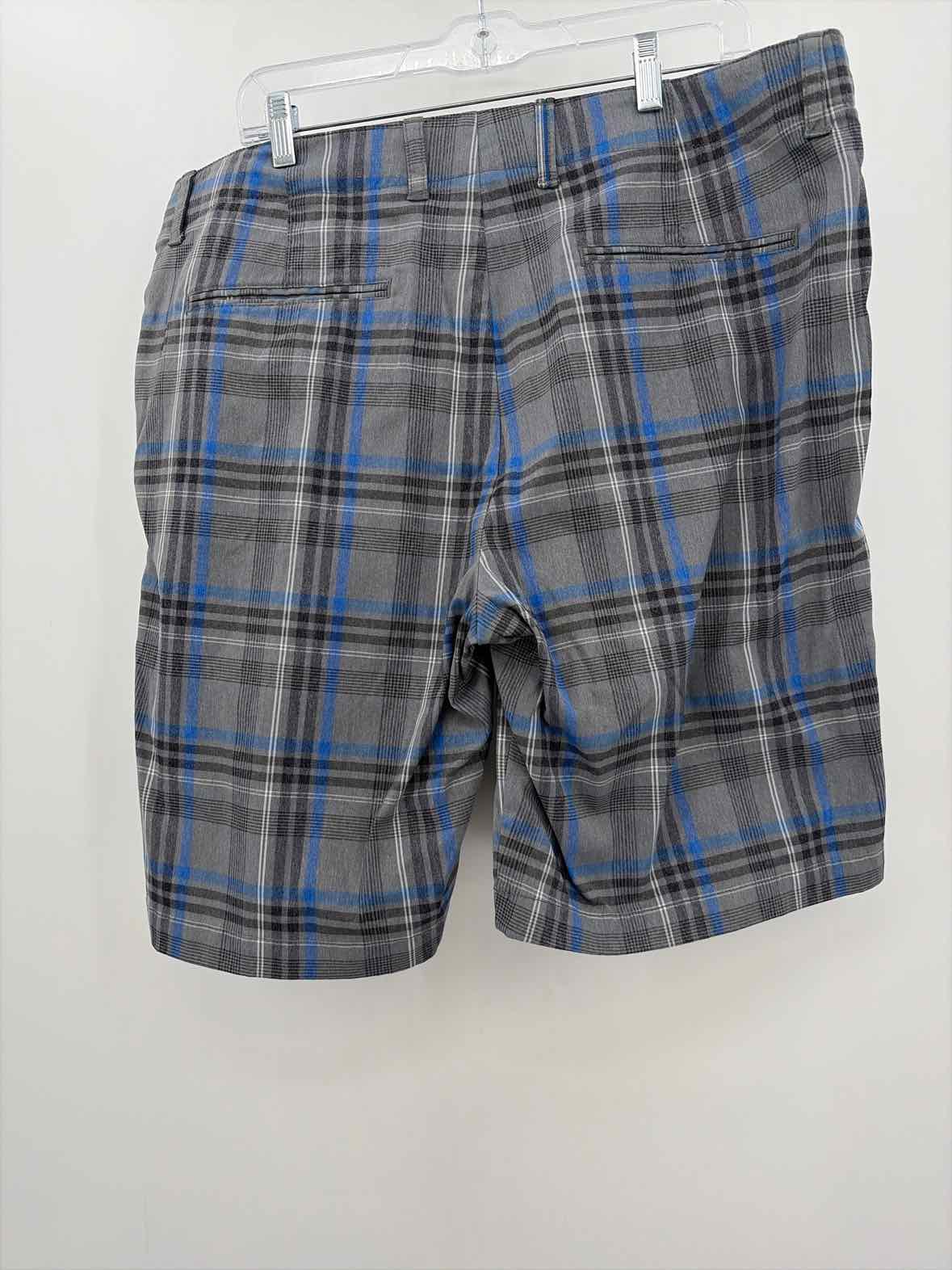 Tommy Bahama Grey Size 38 Men's Shorts | True Fashionistas.